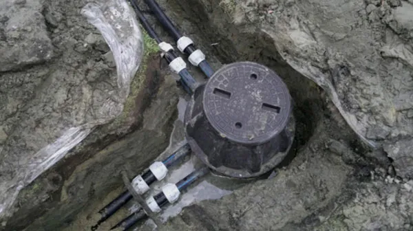 uglovoi-kabelnyi-kolodets.jpg Угловой кабельный колодец